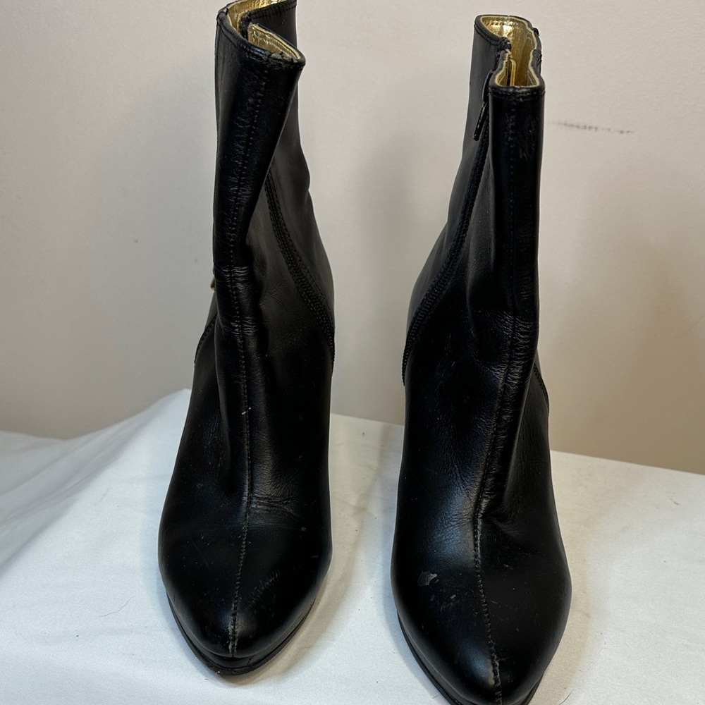 Kelly & Katie Black Heeled Boots with Gold Buckles - Picture 3 of 8